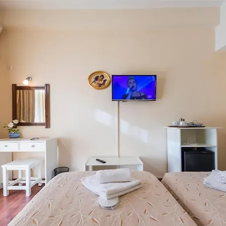 Akroyali Seafront Retreat-modern Seascape *